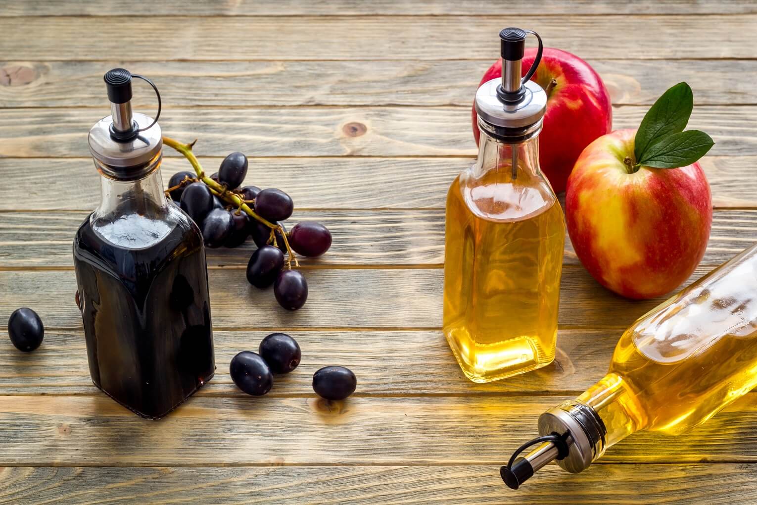 Wie unterscheiden sich Essig und Balsamico?