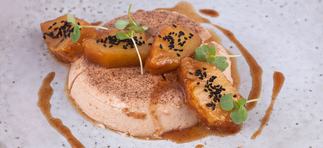 MISO TOFU mit GESCHMORTER ANANAS und SESAM