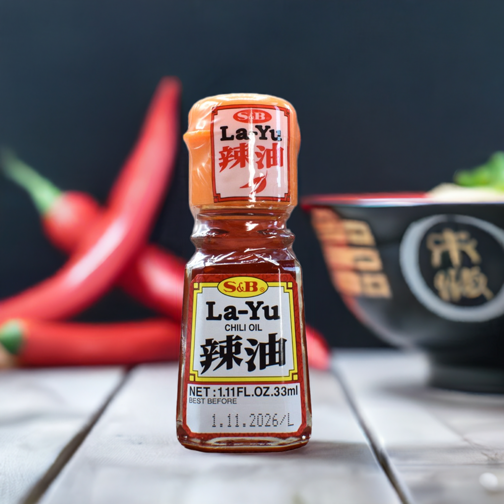 S&B La-Yu Chilli Öl Stillife